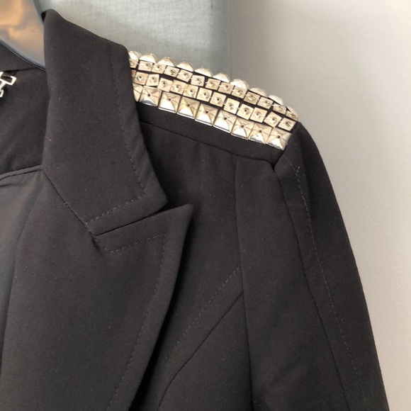 Cache Black Blazer - Picture 2 of 5